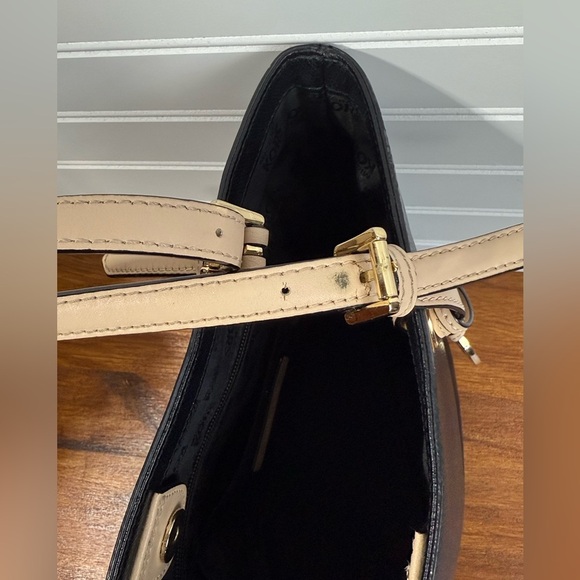 Michael Kors black & tan jetset shoulder tote bag purse. - Picture 12 of 15